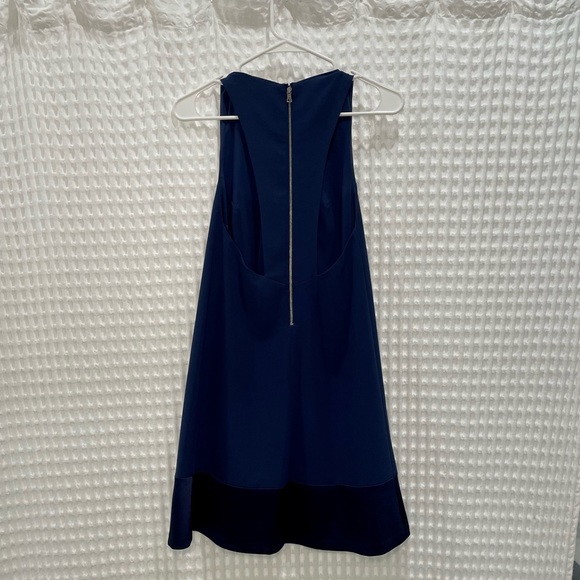 Alice + Olivia Navy Mini Shift Dress - SO Pretty! - Picture 6 of 6